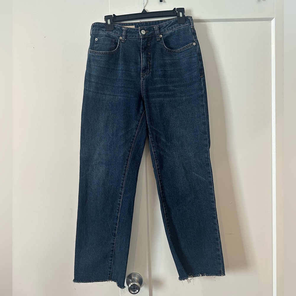 Pilcro Women’s “The Rue” Dark Wash Jeans